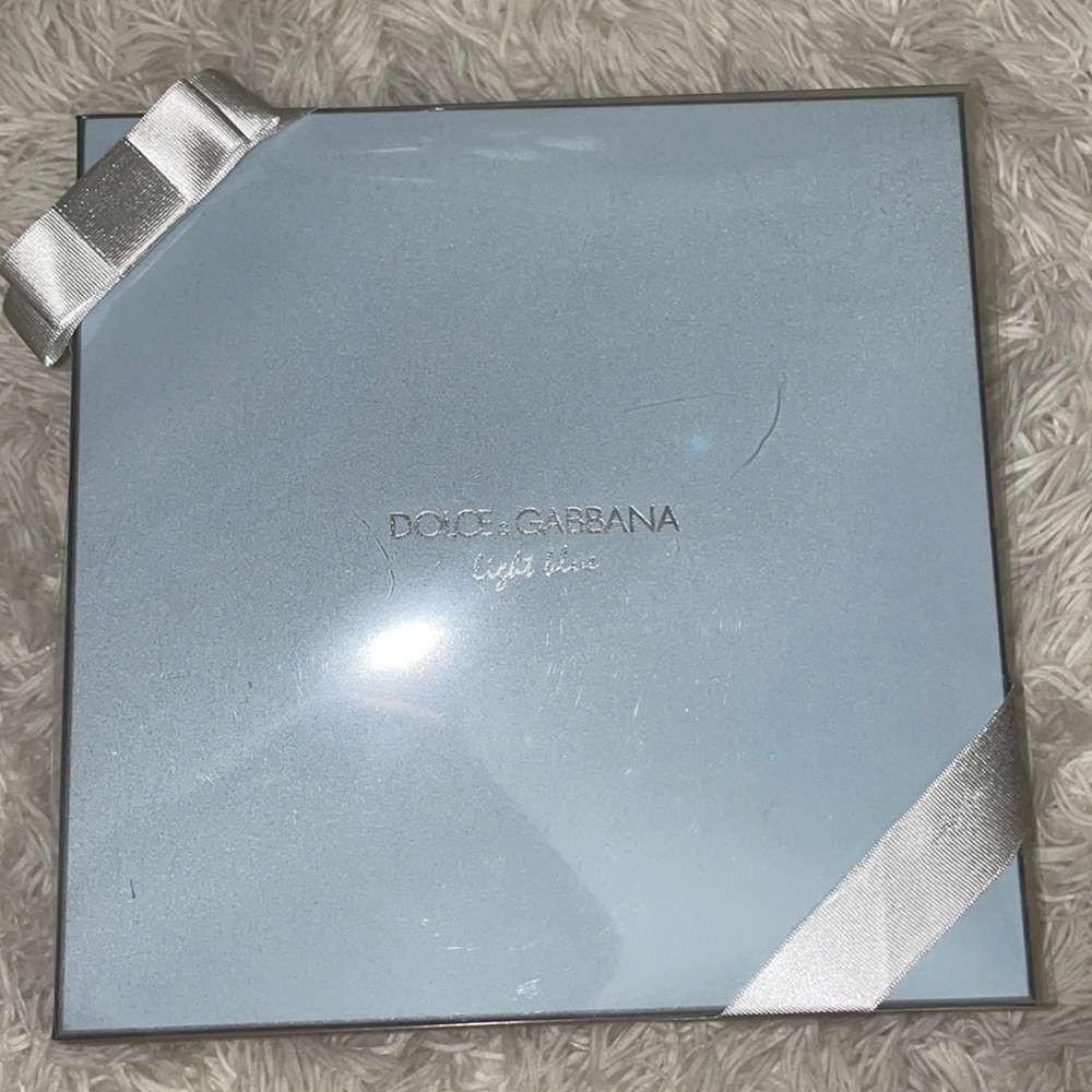 Dolce and Gabbana light blue perfume gift set